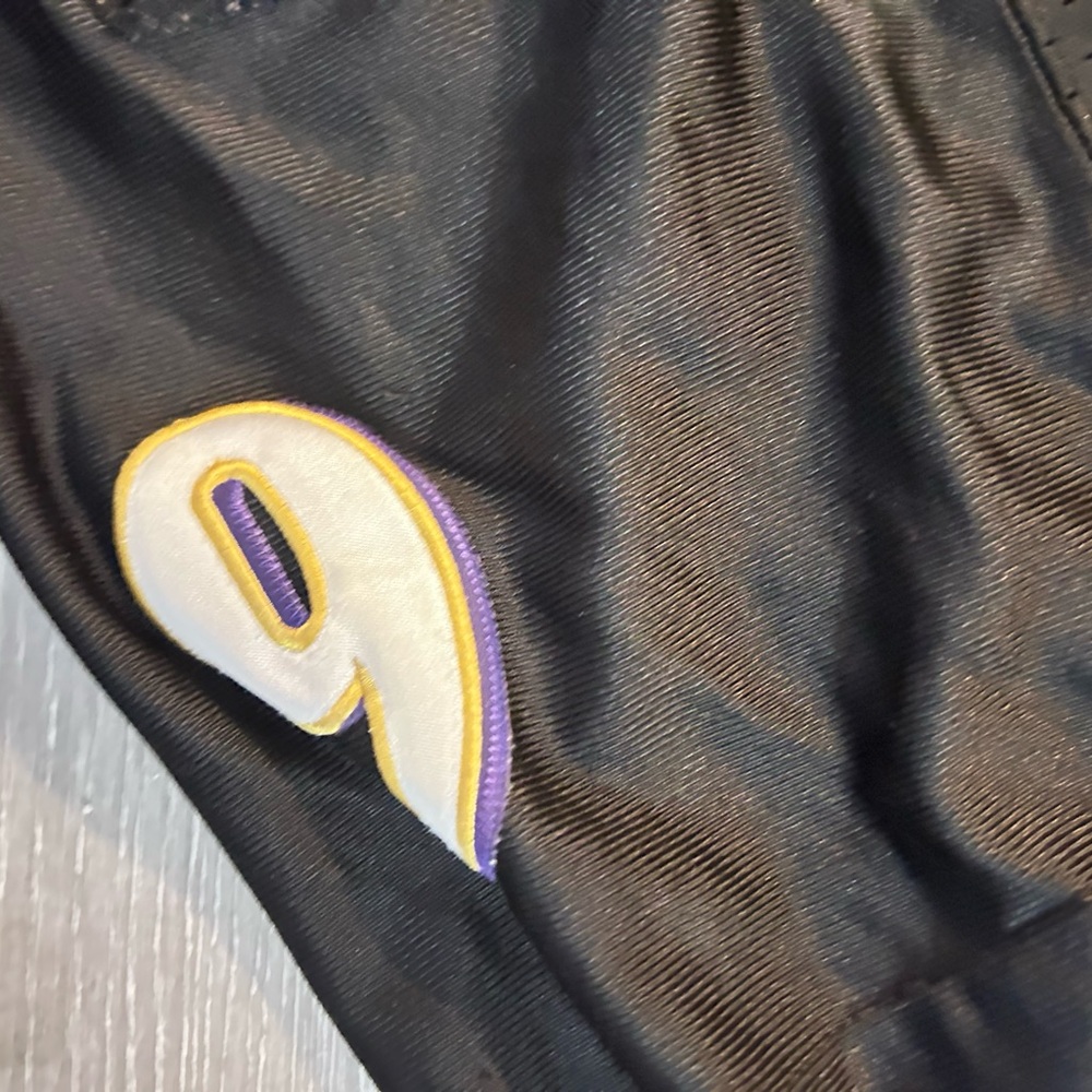 Jersey - Picture 4 of 6